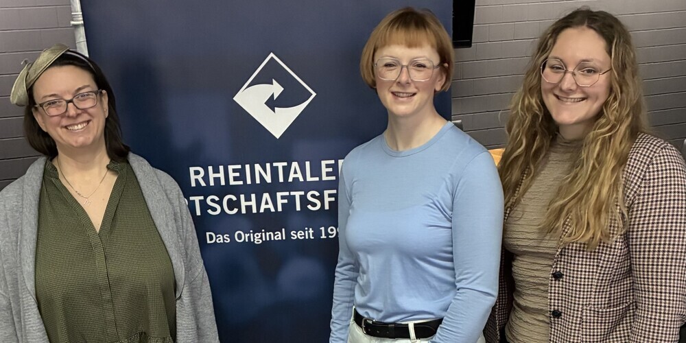Margit Hinterholzer (RMC) mit Karin Manser und Tabea Schegg von der Event Galledia AG.
