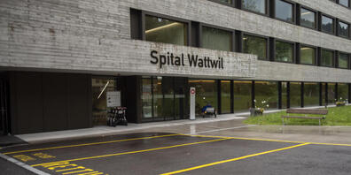 An den ehemaligen Spitalstandorten Altstätten, Flawil, Rorschach und Wattwil wären neuartige Gesundheits- und Notfallzentren möglich gewesen. Bisher gibt es nur eines in Wattwil. (Archivbld)