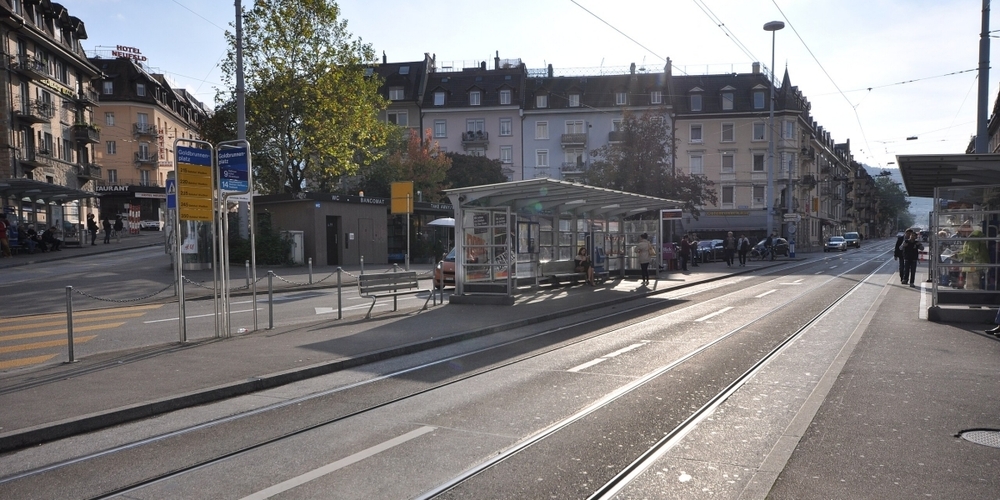 Downtown Wiedikon: (fast) nichts geht über den Goldbrunnenplatz.