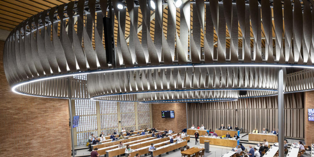 «Das Ereignis macht uns fassungslos»: Das Zürcher Stadtparlament hielt zu Beginn der Sitzung vom Mittwoch eine Schweigeminute ab. (Archivbild)