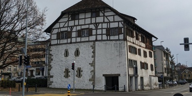 Im historischen Höchhus öffnen Bibliothek und Galerie Ende Januar wieder ihre Türen.