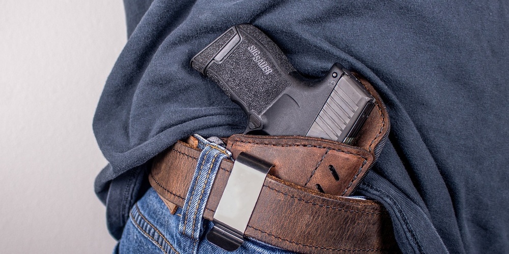 Ein bewaffneter Mann lief bewaffnet in eine Bankfiliale in Zürich.