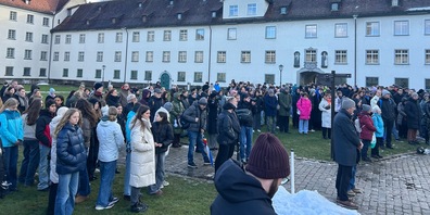 Bischof Beat Grögli hielt eine kurze Ansprache vor den Gedenkminuten. 