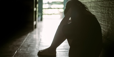 Das Mädchen soll ab dem 5. oder 6. Lebensjahr von ihrem Vater sexuell missbraucht worden sein. Die Mutter soll nichts davon mitbekommen haben. (Symbolbild)