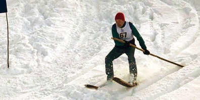 Das Fassdaubenrennen ist ein Spass für die Teilnehmenden, aber auch für die Zuschauerinnen und Zuschauer.