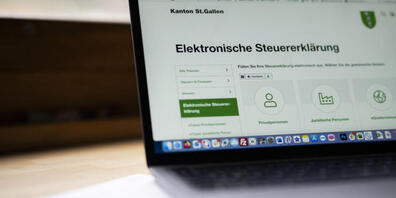 Im Kanton St. Gallen wurde die Online-Steuererklärung überarbeitet und der Zugang geändert: Neu braucht es ein E-Login. (Archivbild)