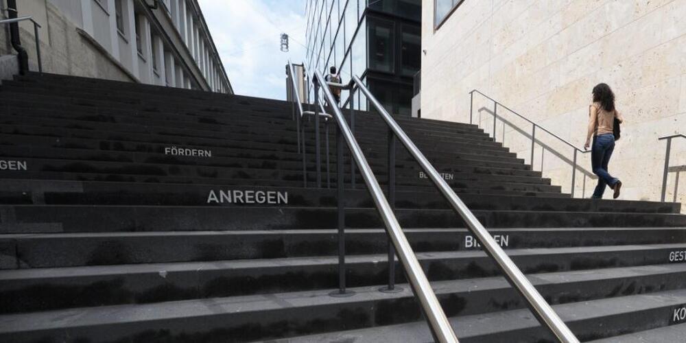 Der Zugang zur Primarlehrerausbildung soll im Kanton Zürich erleichtert werden. (Archivbild)