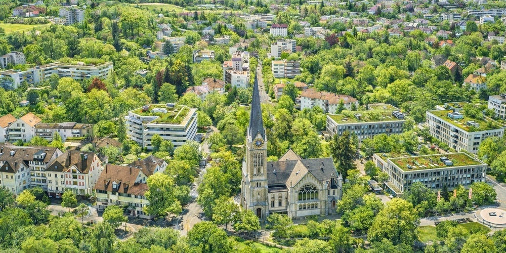 SP und Grüne fordern, dass die Stadtentwicklung konsequent am Klimaschutz ausgerichtet wird. (Symbolbild)
