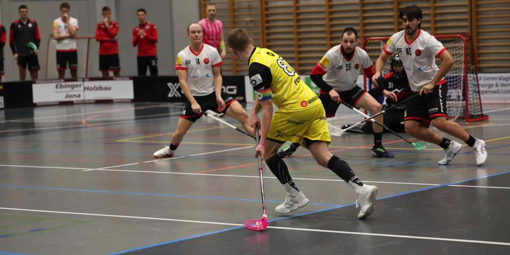 Captain Nicola Federli sucht die lücke in der Verteidigung