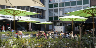 Noch haben nur die Restaurant-Terrassen geöffnet. Das könnte sich aber bald ändern.