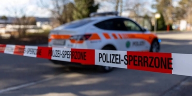Die Polizei sperrte die mutmasslichen Tatorte grossräumig ab.