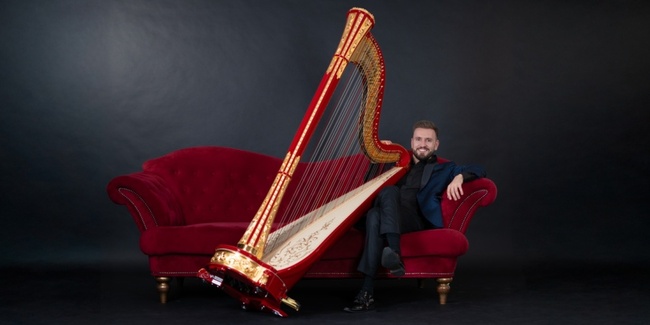 Für die Neujahrskonzerte konnte der international gefragte Harfenist Joel von Lerber gewonnen werden.