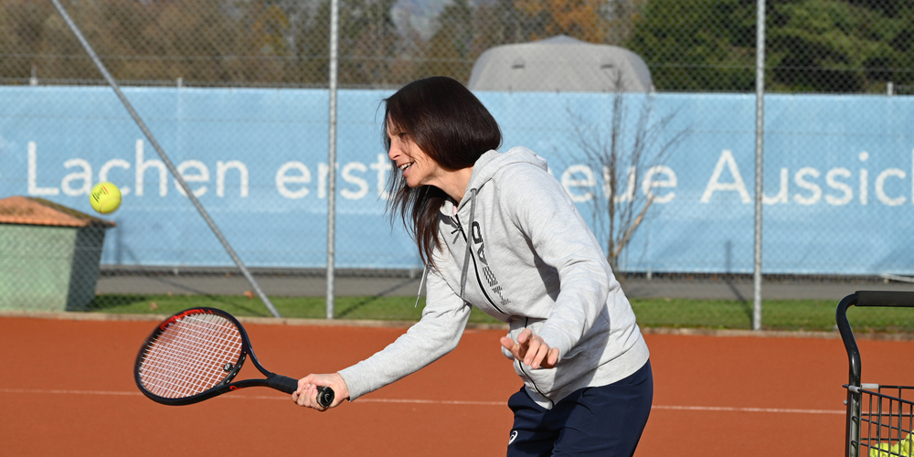 Auf dem Tennisplatz im Seefeld ist Barbara Frei zu Hause.