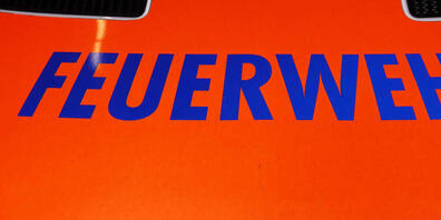 Die Einsatzkräfte mussten wegen eines Brandes in einem Haus in Bühler AR ausrücken. Das Feuer war in der Küche ausgebrochen. (Archivbild)