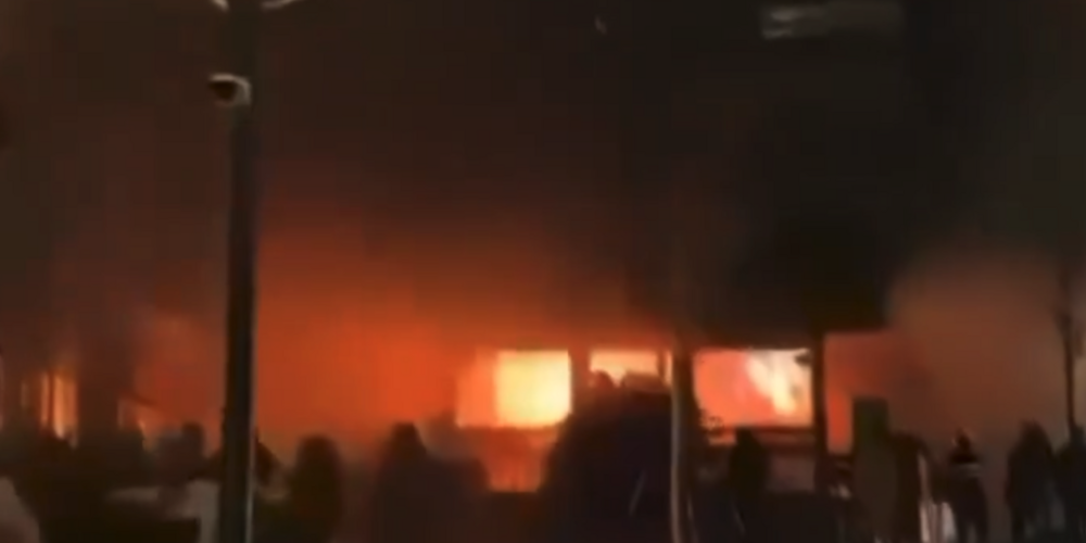 Brand in der Bar und Lounge „Le Constellation“ in Crans-Montana