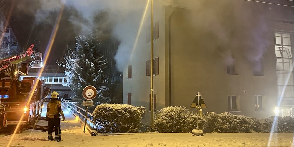 In der vom Brand betroffenen Wohnung entstand Sachschaden von mehreren zehntausend Franken.