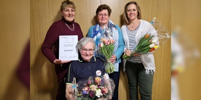 Die Jubilarinnen vom Samariterverein Schänis (v.l.n.r.): Ursula Grüllenberger, Silvia Jud, Anita Amrein und vorne Rösli Hager.