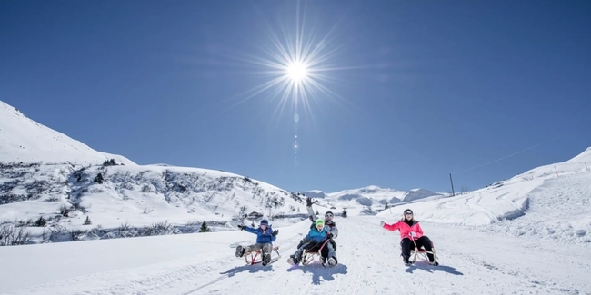 Ein Schnäppchen: Die Fideriser Heuberge gewähren Wintervergnügen ohne Hektik - und den längsten Schlittelplausch der Schweiz.