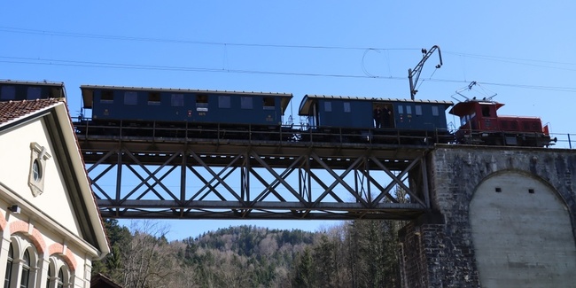 Der neue «Baumwoll-Express» fährt an ausgewählten Sonntagen zum Museum Neuthal.