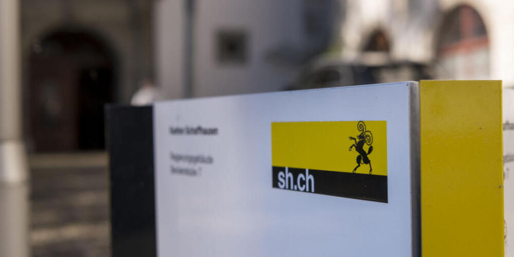 Der Schaffhauser Regierungsrat soll künftig in eigener Kompetenz höhere Ausgaben beschliessen können als bisher. Der Kantonsrat hat einer Änderung der Finanzkompetenzen zugestimmt. Das letzte Wort haben die Stimmberechtigten. (Symbolbild)