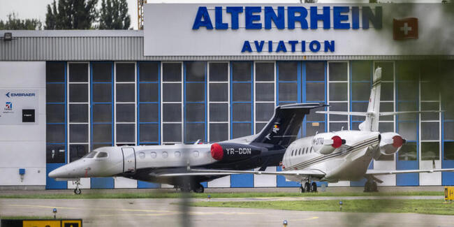 Am Flughafen Altenrhein SG herrscht während des WEF normalerweise viel Betrieb. Am Montag verhinderte der Nebel zahlreiche Landungen. (Archivbild)