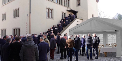 Für die Geissebeiner gibt es neu ein Festzelt auf dem Rathausplatz.