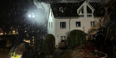 Unbewohnbar: Der Brand richtete grossen Schaden an der Liegenschaft an.