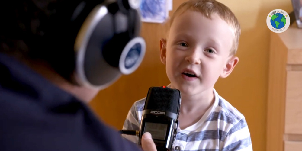 7-jähriger Hitparadenstürmer: Theo Salis feiert nach einem Jahr Podcast grosse Erfolge. 