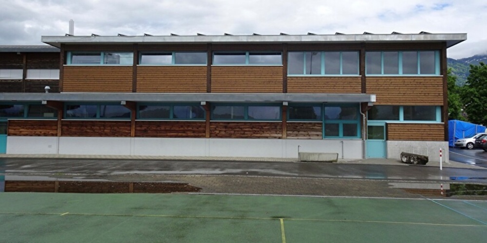 Die Rietsporthalle in Benken.