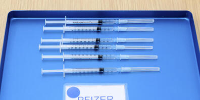 Der Coronaimpfstoff lässt beim US-Pharmagiganten Pfizer die Kassen im Startquartal klingeln. (Archivbild)