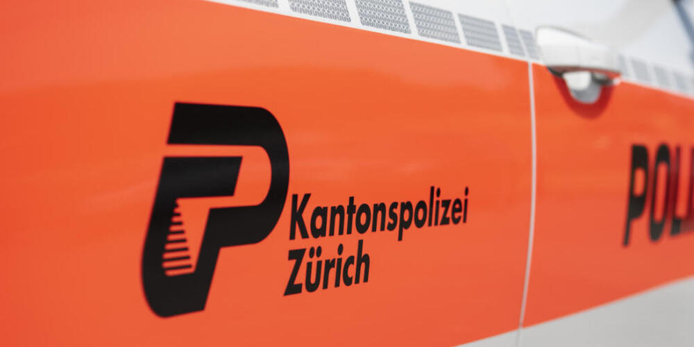 Bei einem Unfall in Richterswil wurden zwei Autofahrer verletzt. (Symbolbild)